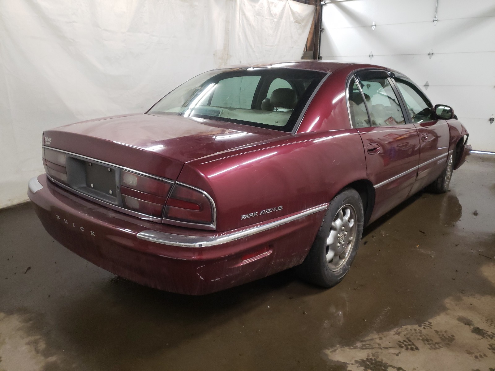 Photo 3 VIN: 1G4CW54K624144986 - BUICK PARK AVENU 