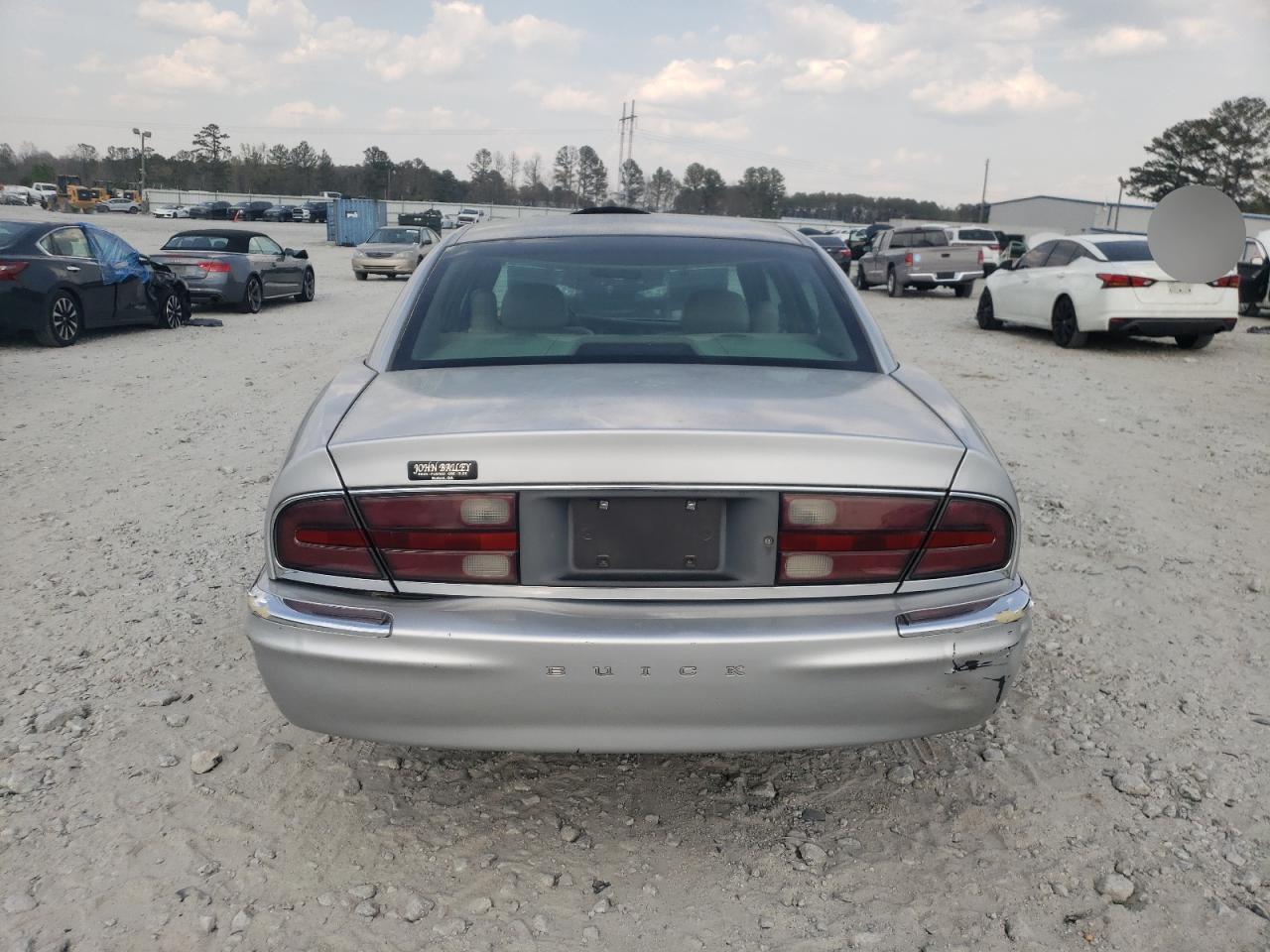 Photo 5 VIN: 1G4CW54K624152151 - BUICK PARK AVENUE 