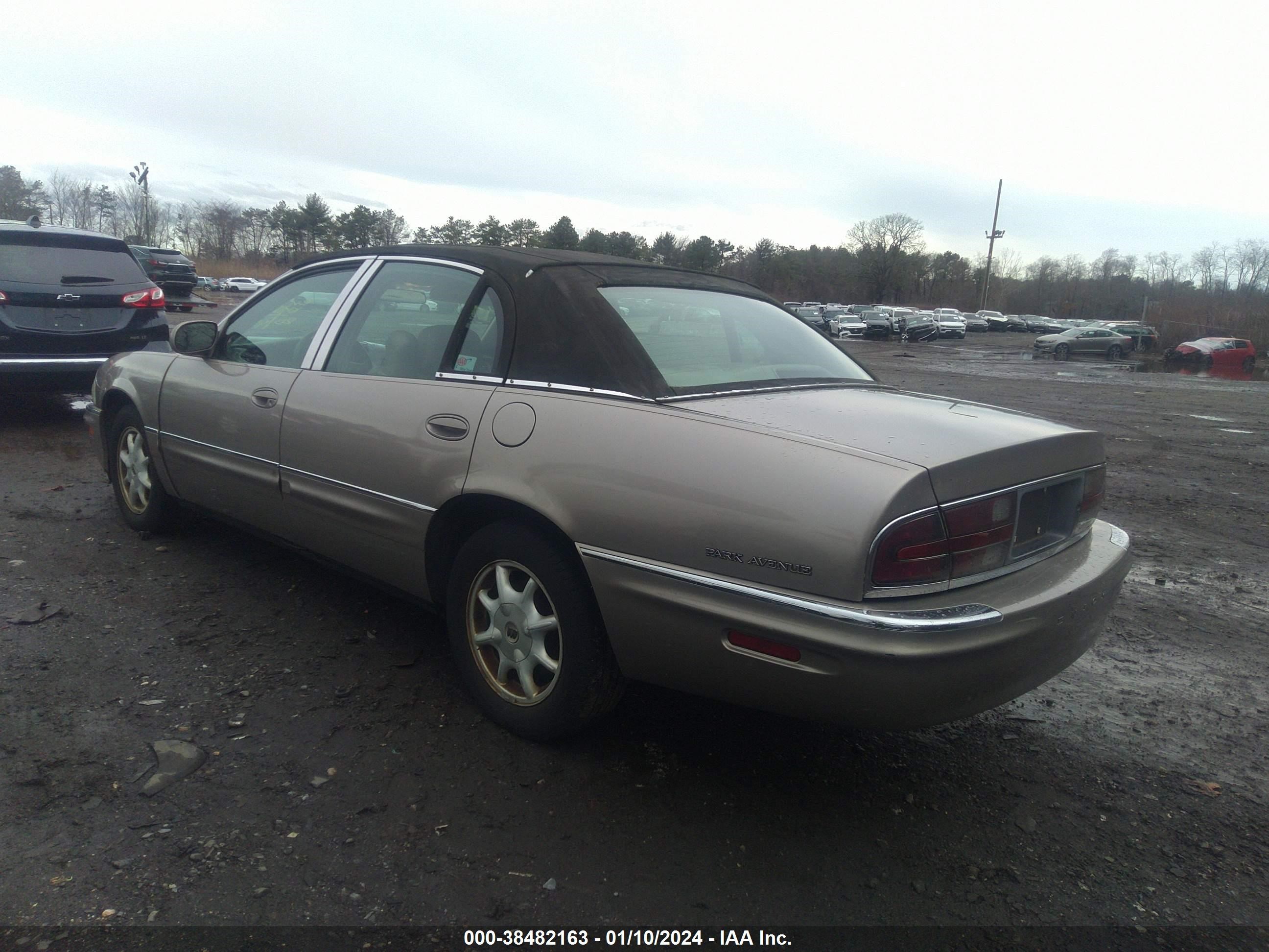 Photo 2 VIN: 1G4CW54K624244389 - BUICK PARK AVENUE 