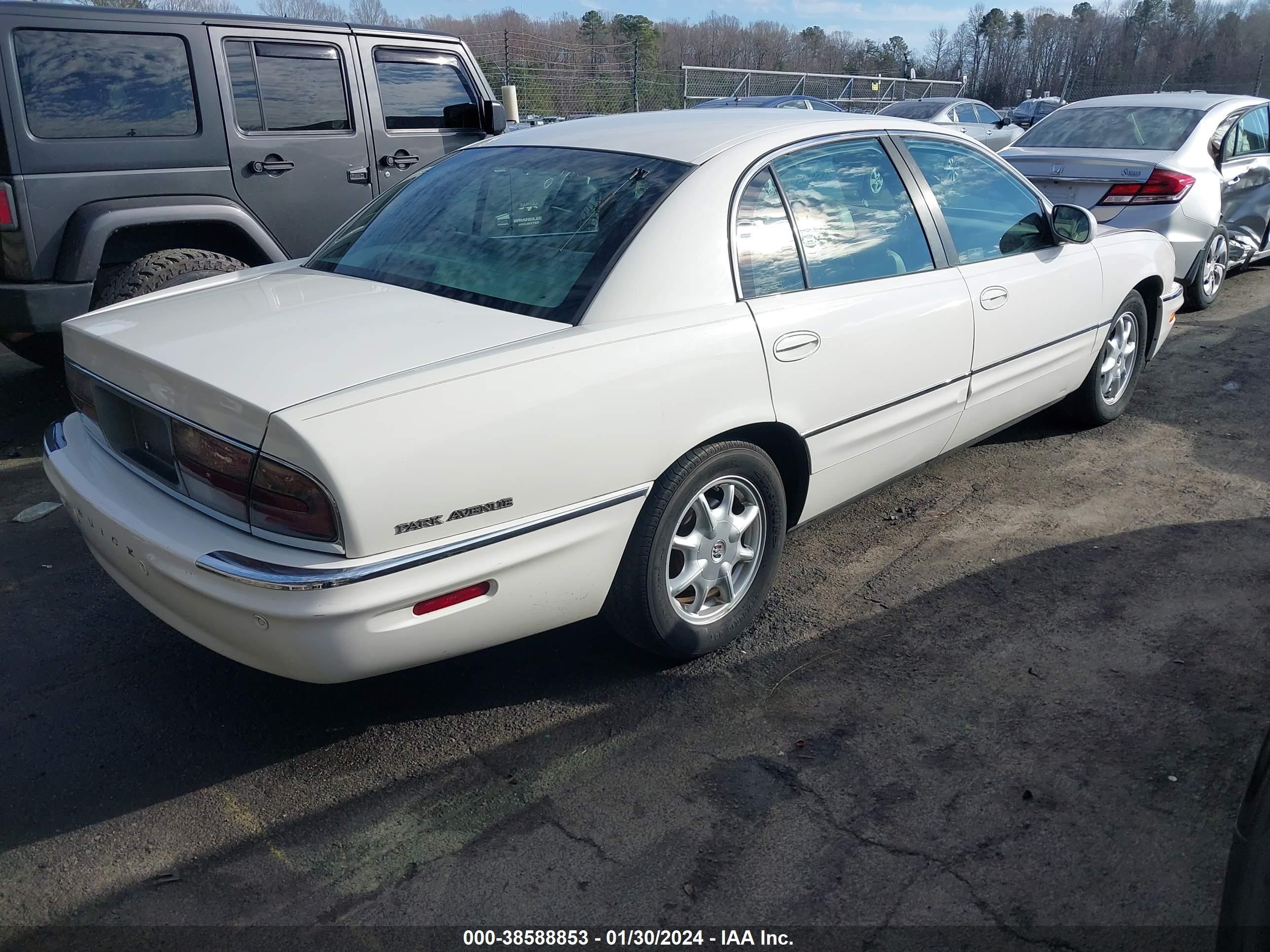 Photo 3 VIN: 1G4CW54K714203171 - BUICK PARK AVENUE 