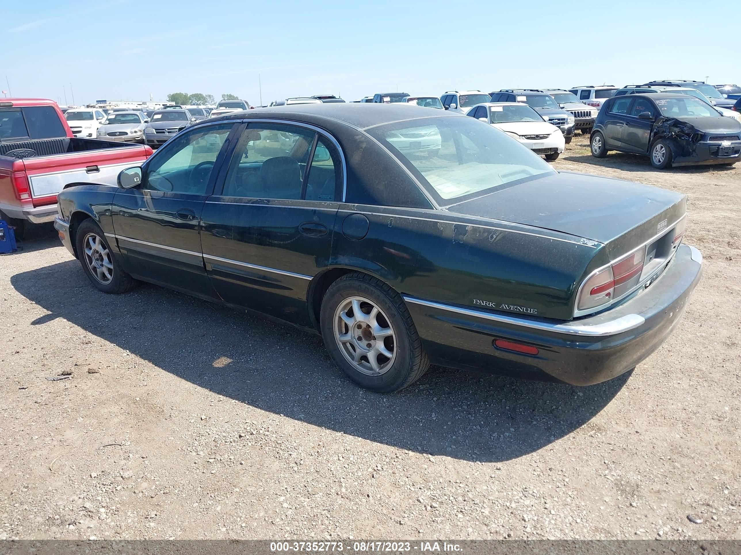 Photo 2 VIN: 1G4CW54K714206765 - BUICK PARK AVENUE 