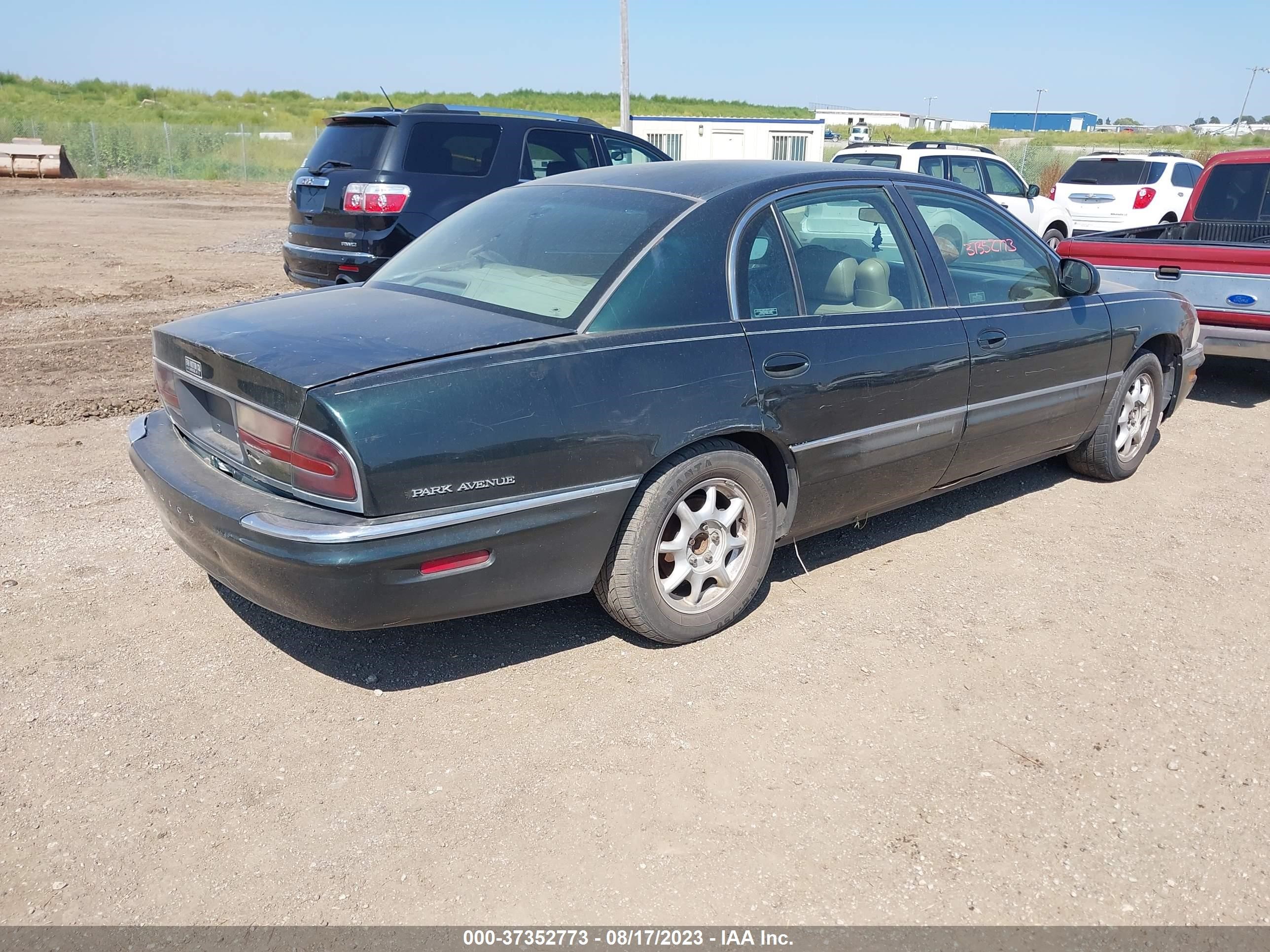 Photo 3 VIN: 1G4CW54K714206765 - BUICK PARK AVENUE 