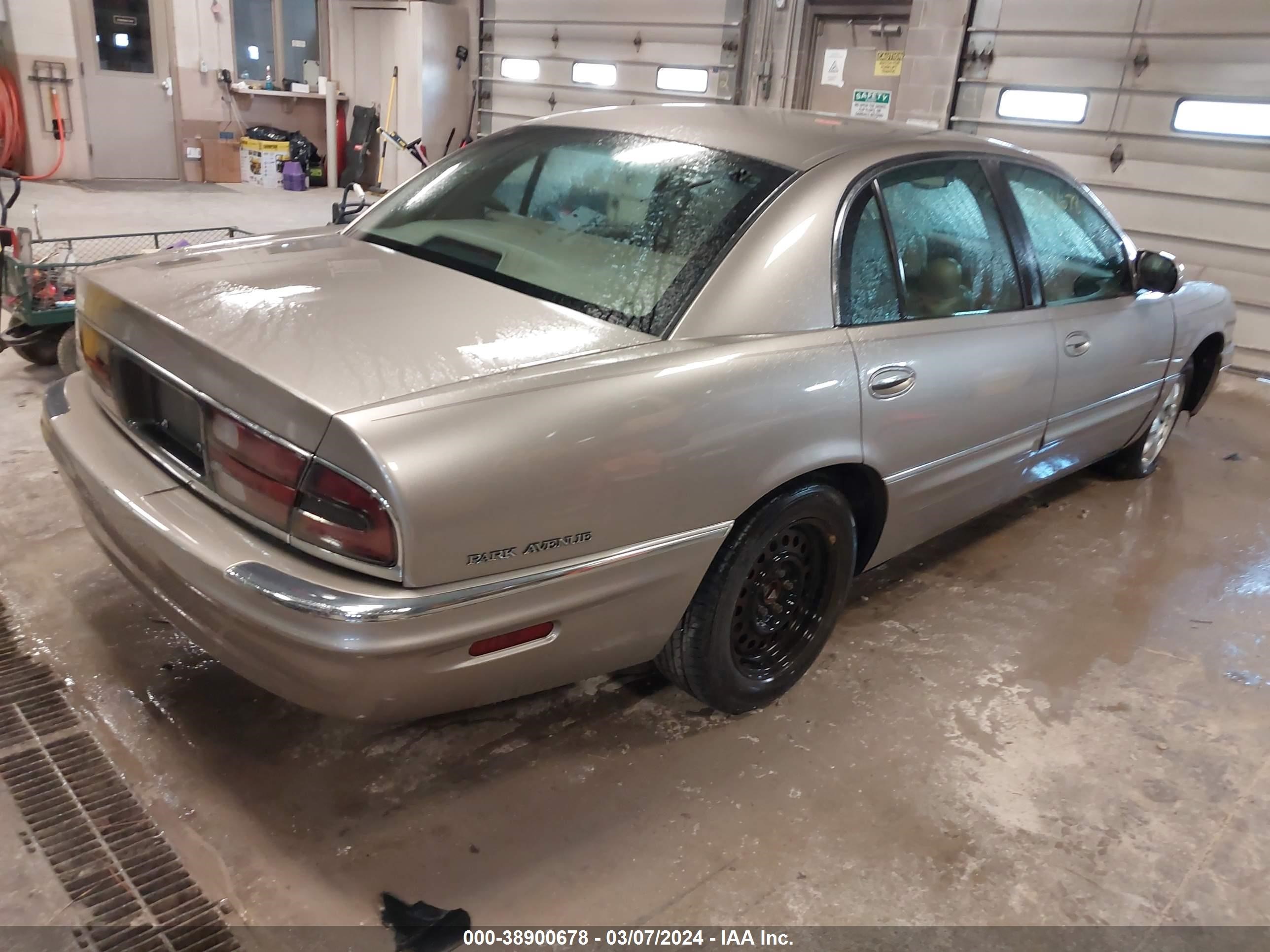 Photo 3 VIN: 1G4CW54K914203527 - BUICK PARK AVENUE 