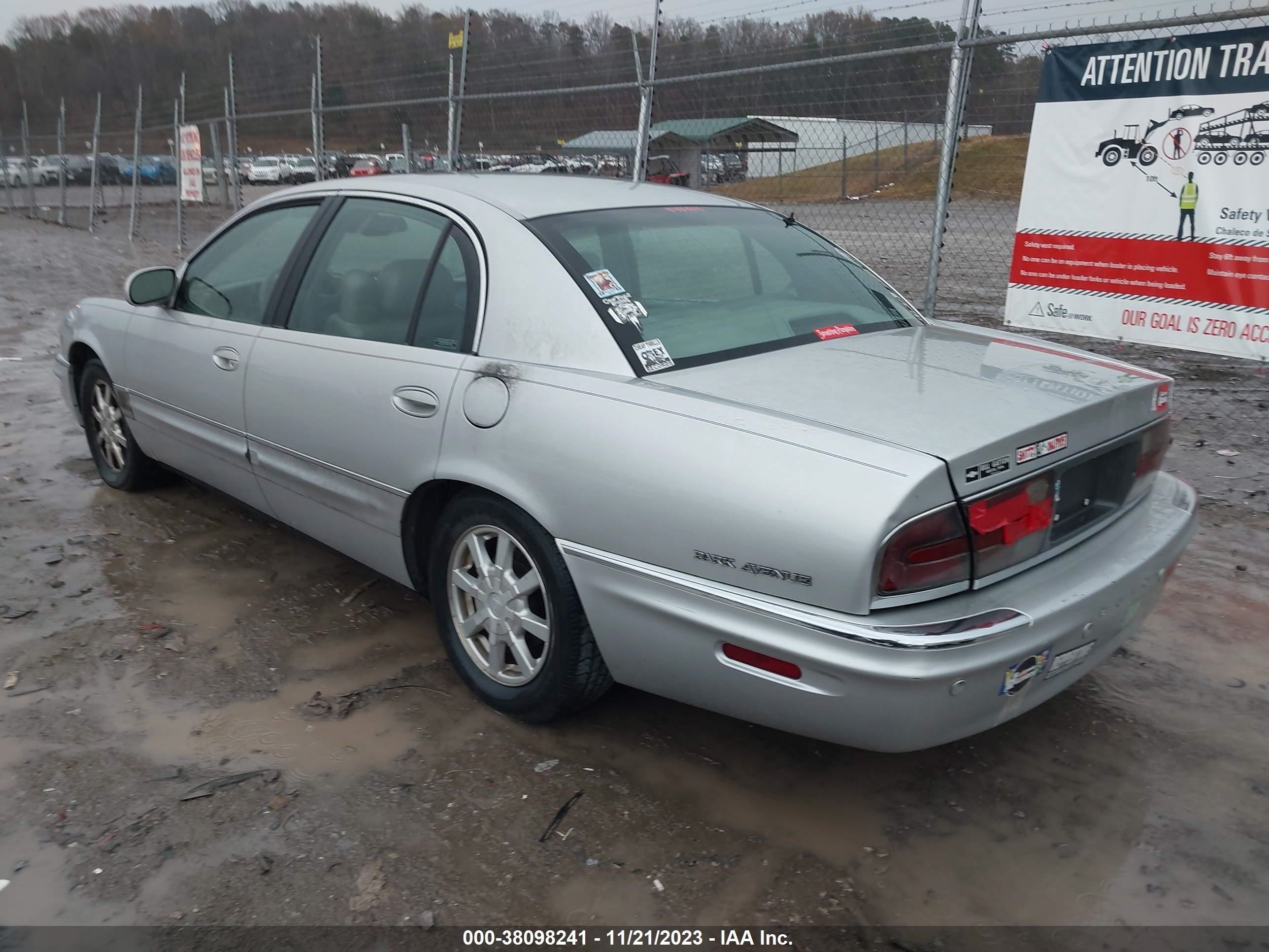 Photo 2 VIN: 1G4CW54K914257720 - BUICK PARK AVENUE 