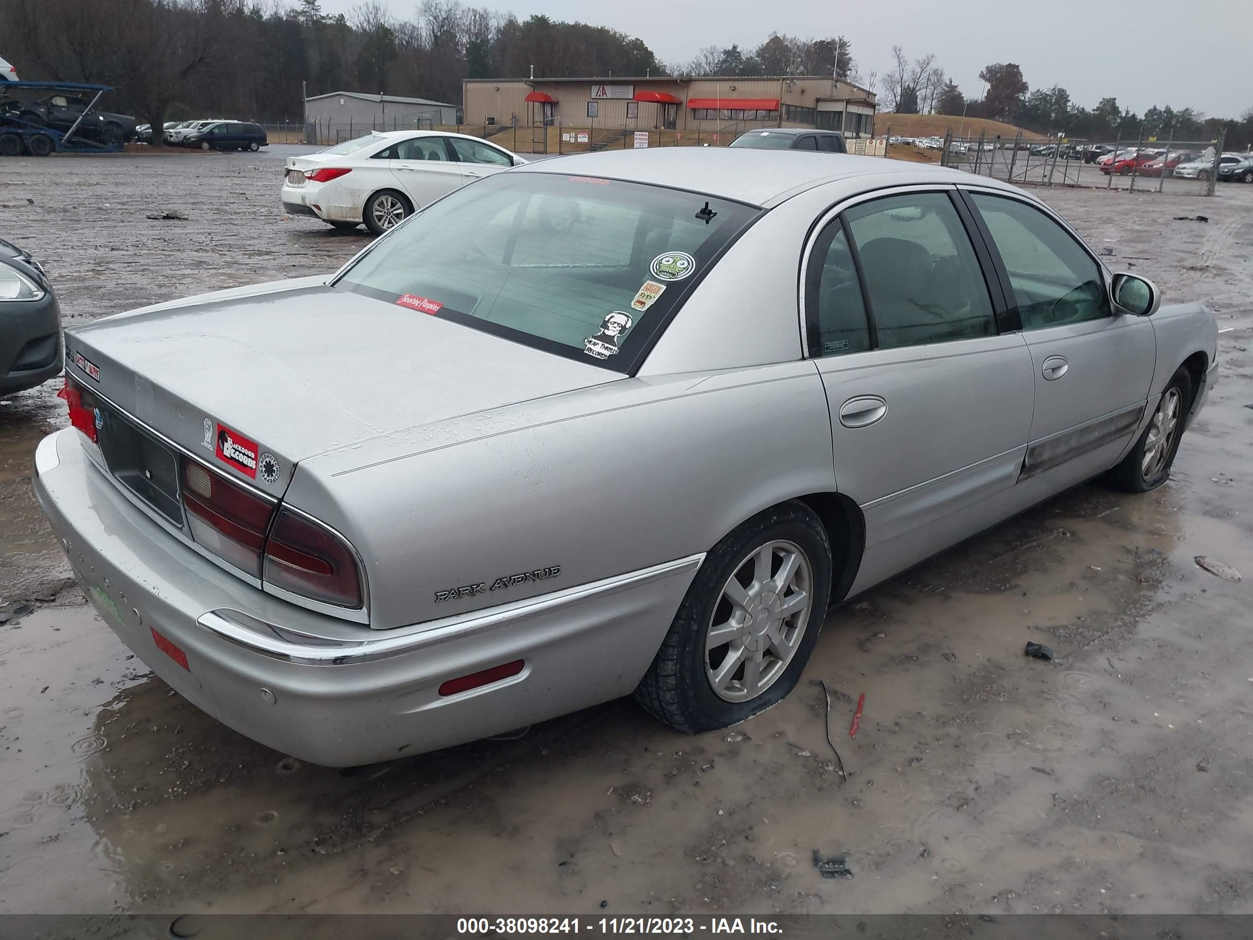 Photo 3 VIN: 1G4CW54K914257720 - BUICK PARK AVENUE 