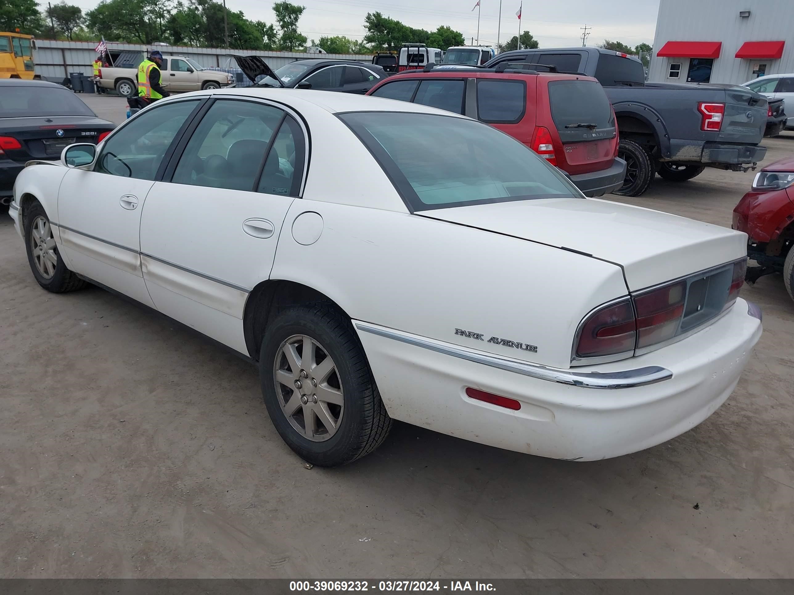 Photo 2 VIN: 1G4CW54K944102783 - BUICK PARK AVENUE 