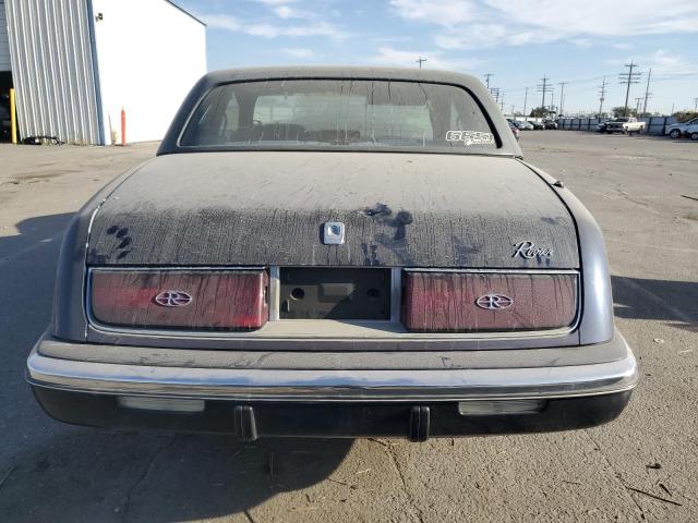 Photo 5 VIN: 1G4EZ11C2KU412499 - BUICK RIVIERA 