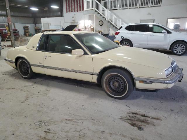 Photo 3 VIN: 1G4EZ13L8PU402922 - BUICK RIVIERA 