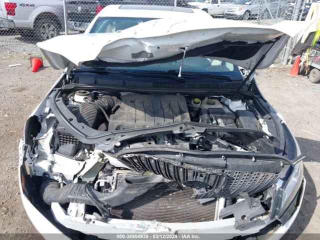 Photo 9 VIN: 1G4G45G3XGF171650 - BUICK LACROSSE 