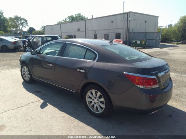 Photo 2 VIN: 1G4GA5E31DF273586 - BUICK LACROSSE 