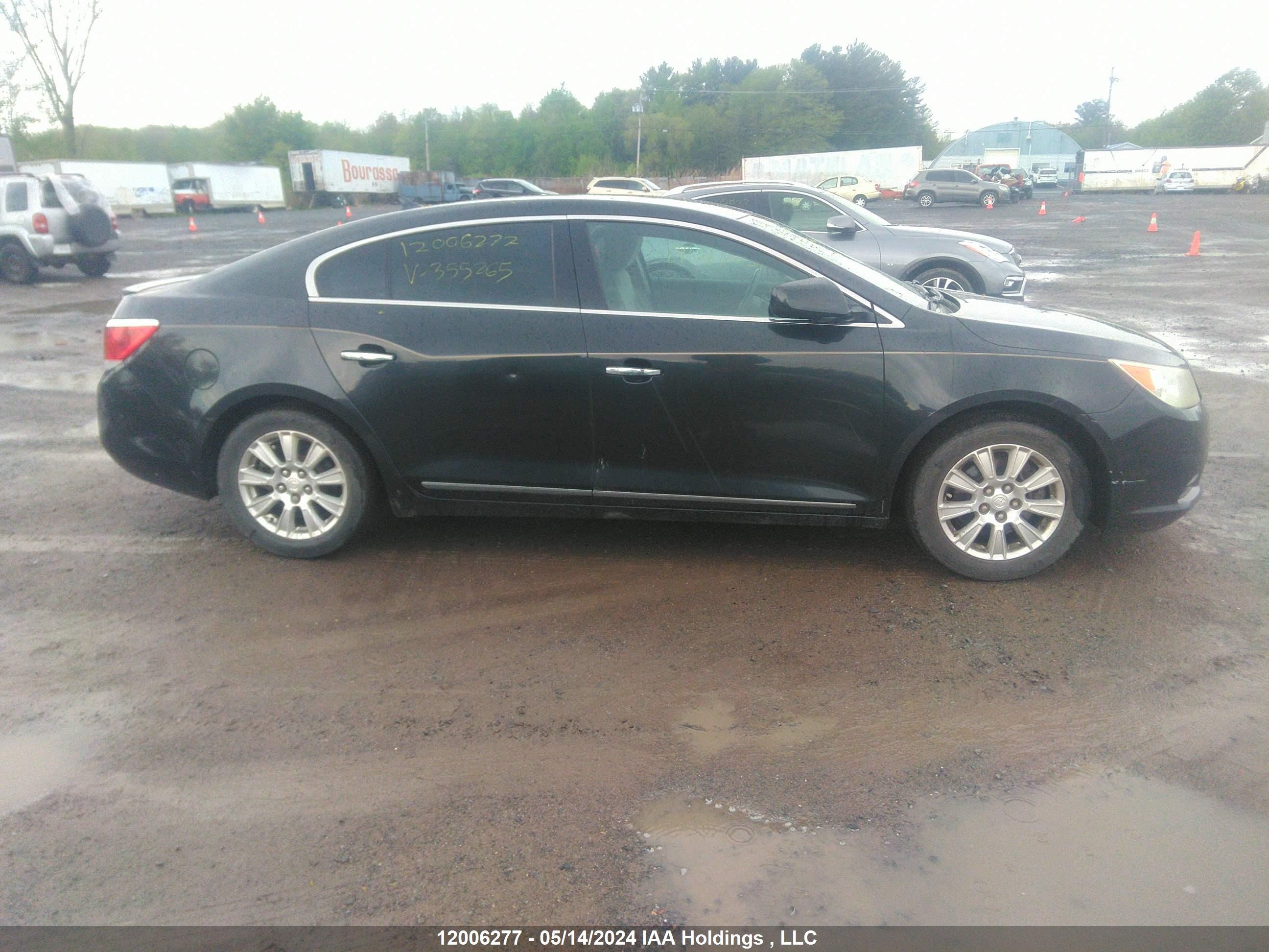 Photo 12 VIN: 1G4GA5EC1BF355265 - BUICK LACROSSE 