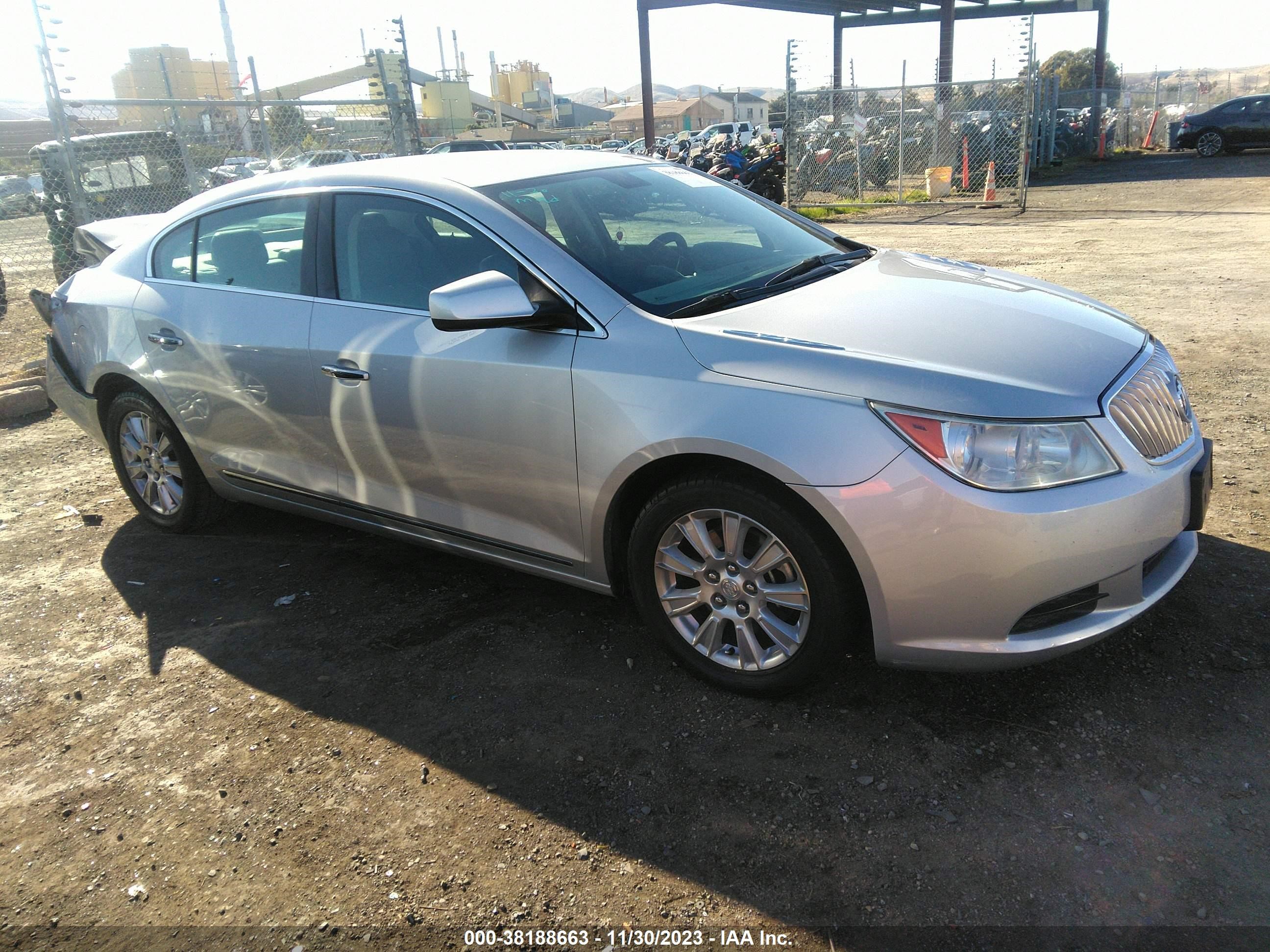 Photo 0 VIN: 1G4GA5ED2BF278298 - BUICK LACROSSE 