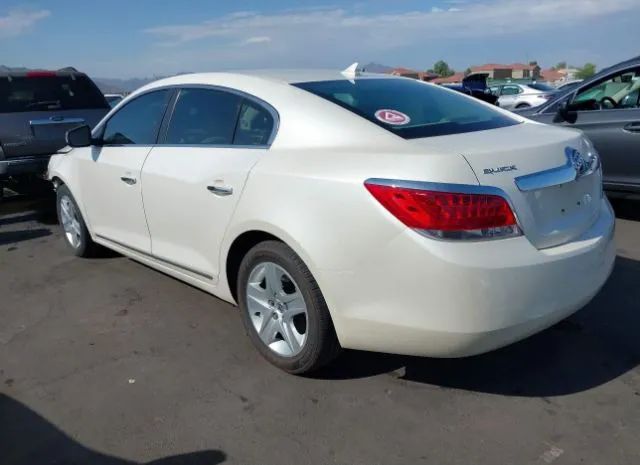 Photo 2 VIN: 1G4GA5ED4BF306036 - BUICK LACROSSE 