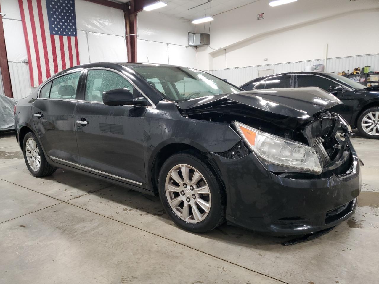 Photo 3 VIN: 1G4GA5ER5CF240464 - BUICK LACROSSE 