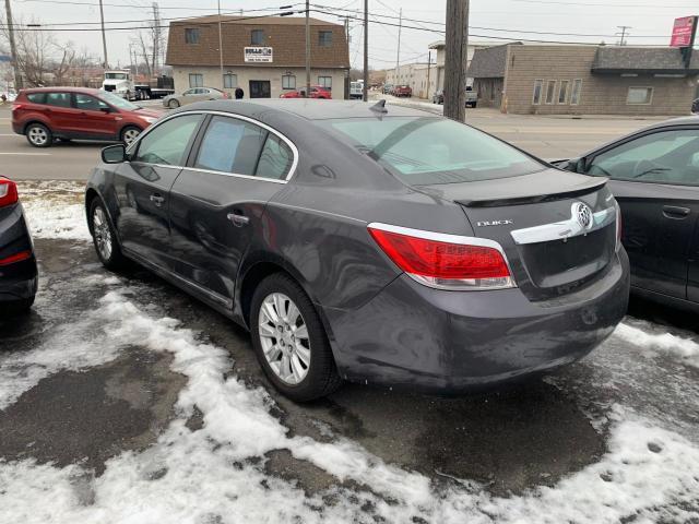 Photo 2 VIN: 1G4GA5ER5DF217607 - BUICK LACROSSE 