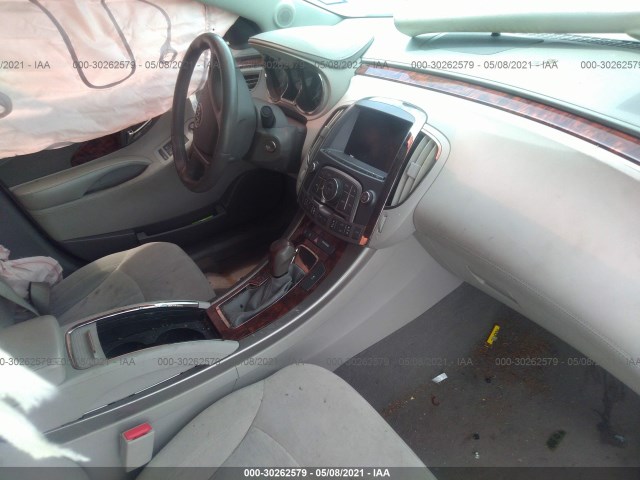 Photo 4 VIN: 1G4GA5ER6DF152704 - BUICK LACROSSE 