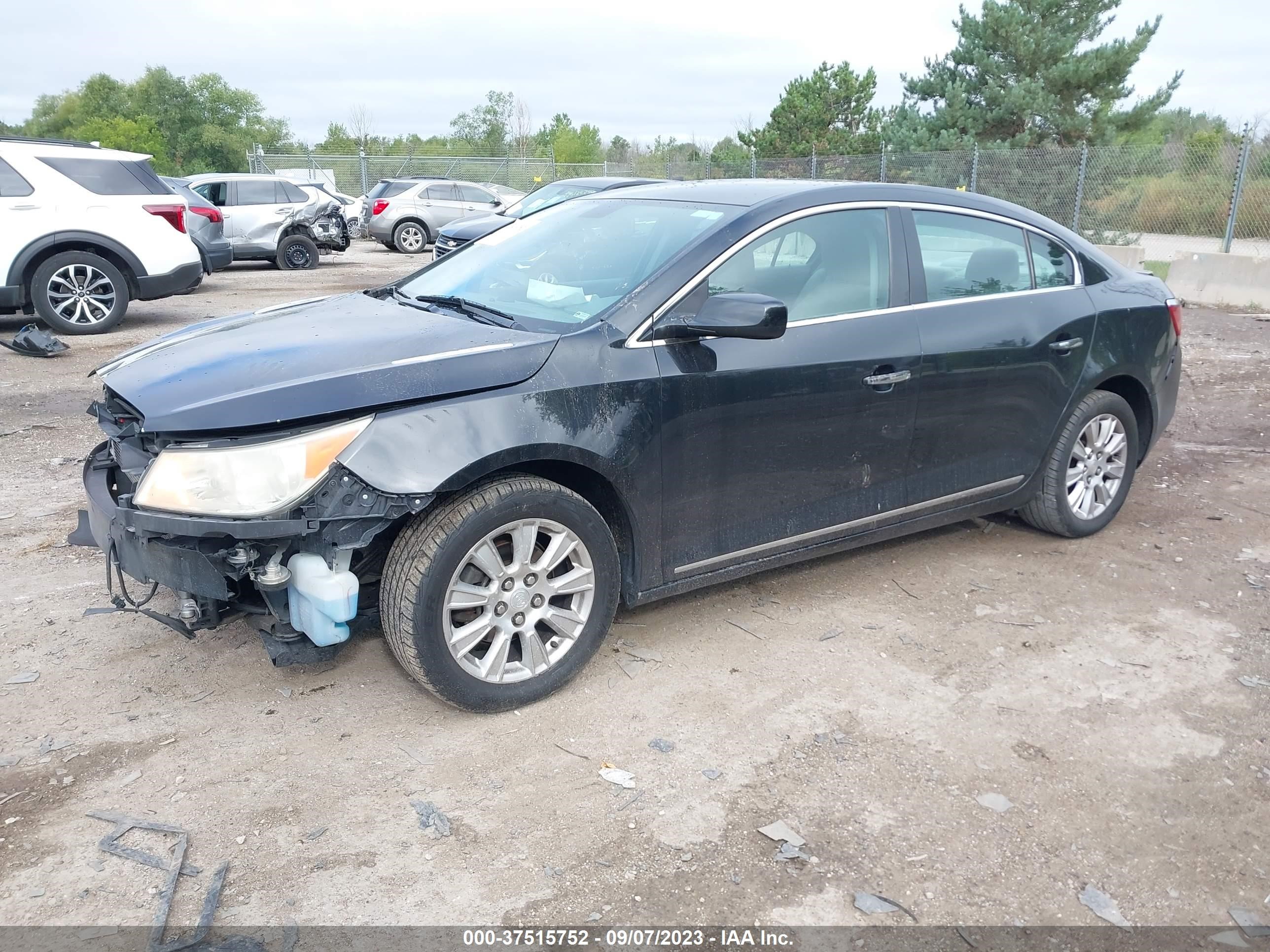 Photo 1 VIN: 1G4GA5ER9DF254420 - BUICK LACROSSE 