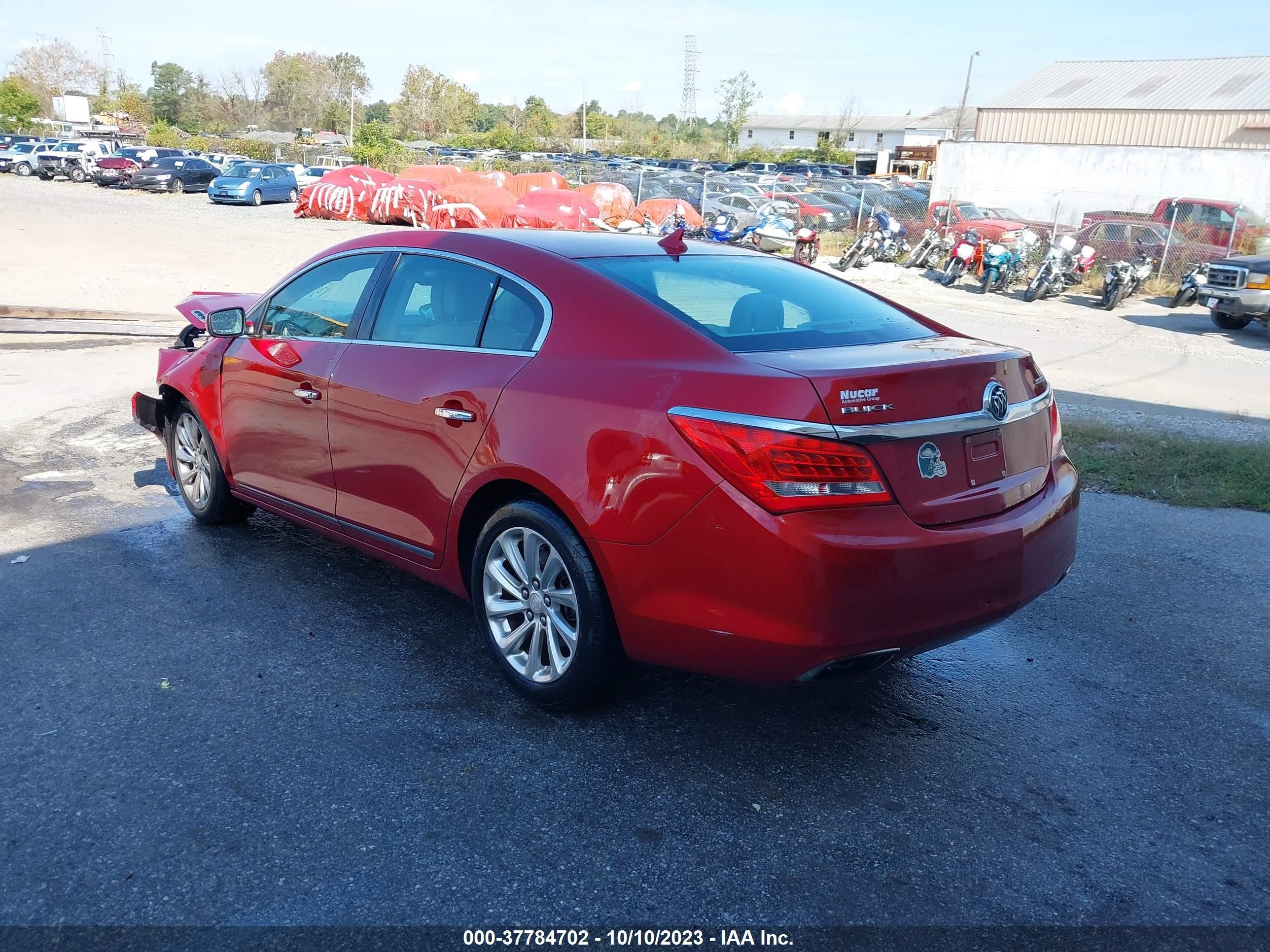 Photo 2 VIN: 1G4GA5G31EF139692 - BUICK LACROSSE 