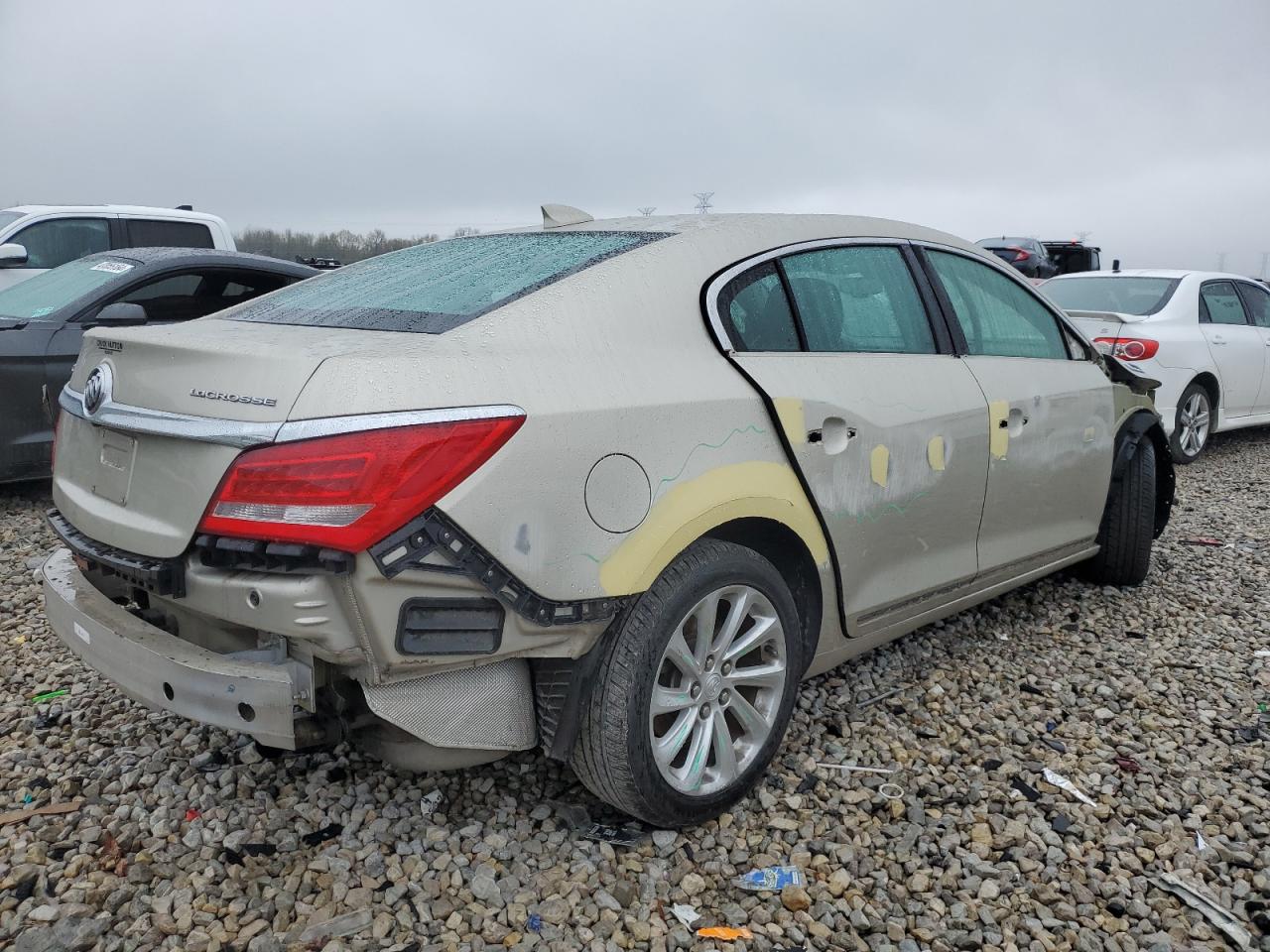 Photo 2 VIN: 1G4GA5G32GF170243 - BUICK LACROSSE 