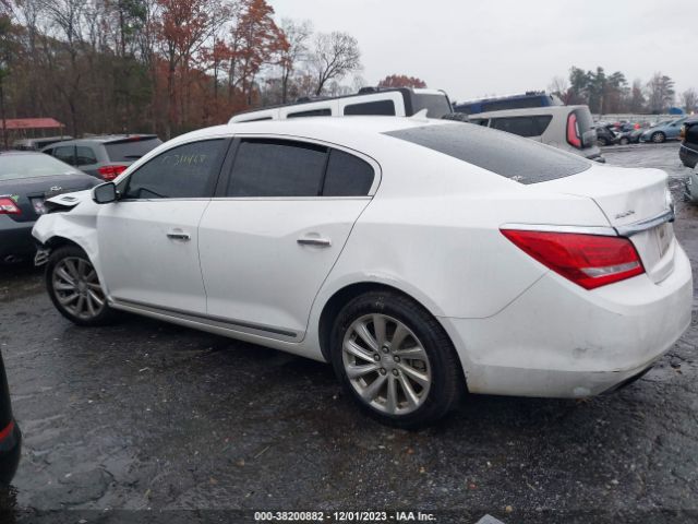 Photo 2 VIN: 1G4GA5G33EF246677 - BUICK LACROSSE 