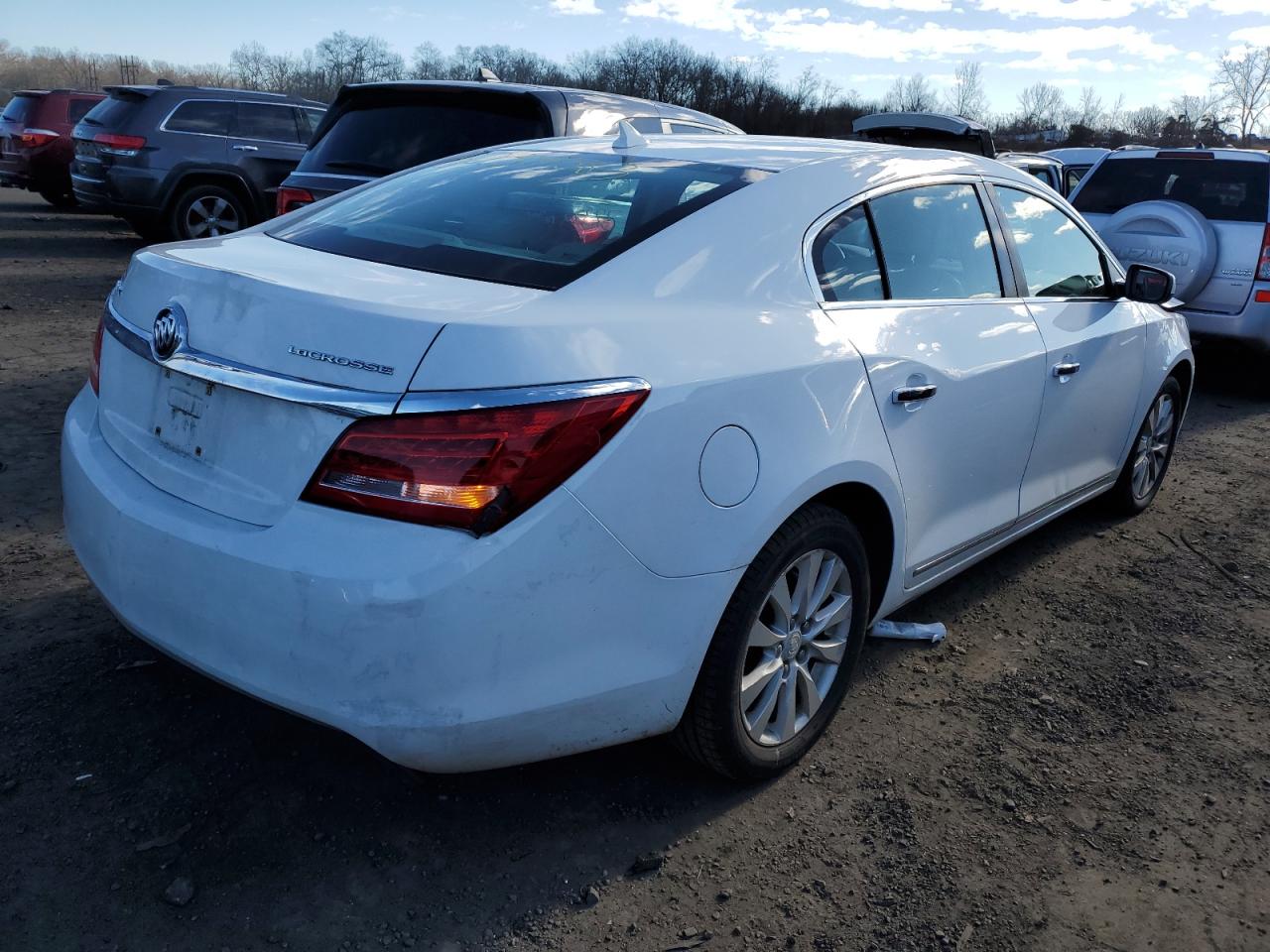 Photo 2 VIN: 1G4GA5GR0EF140871 - BUICK LACROSSE 