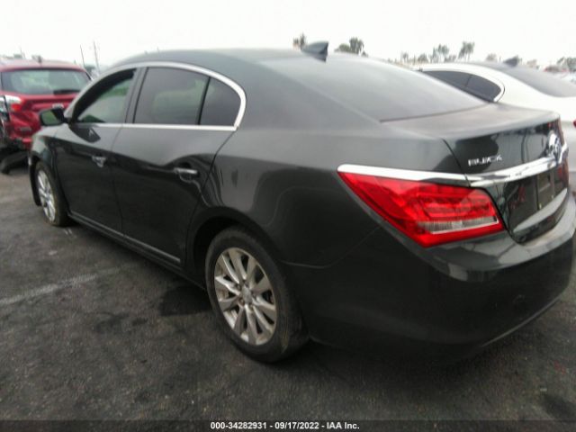 Photo 2 VIN: 1G4GA5GR1GF210039 - BUICK LACROSSE 