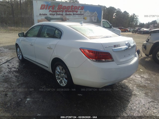 Photo 2 VIN: 1G4GB5E32CF125135 - BUICK LACROSSE 