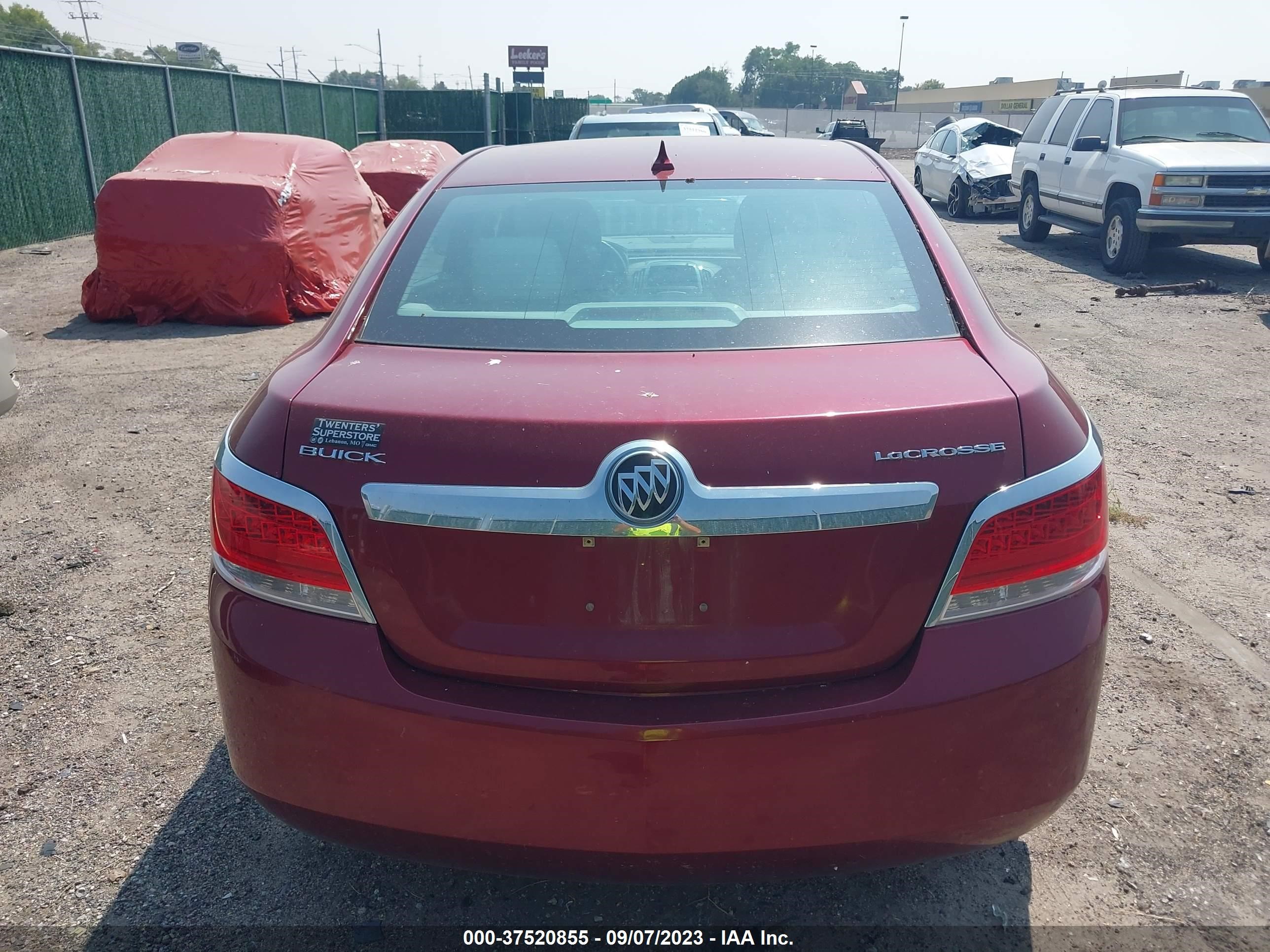 Photo 15 VIN: 1G4GB5EG1AF252555 - BUICK LACROSSE 