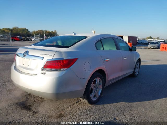 Photo 3 VIN: 1G4GB5EG2AF122641 - BUICK LACROSSE 