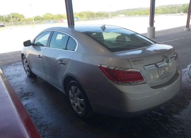 Photo 2 VIN: 1G4GB5EG3AF178832 - BUICK LACROSSE 