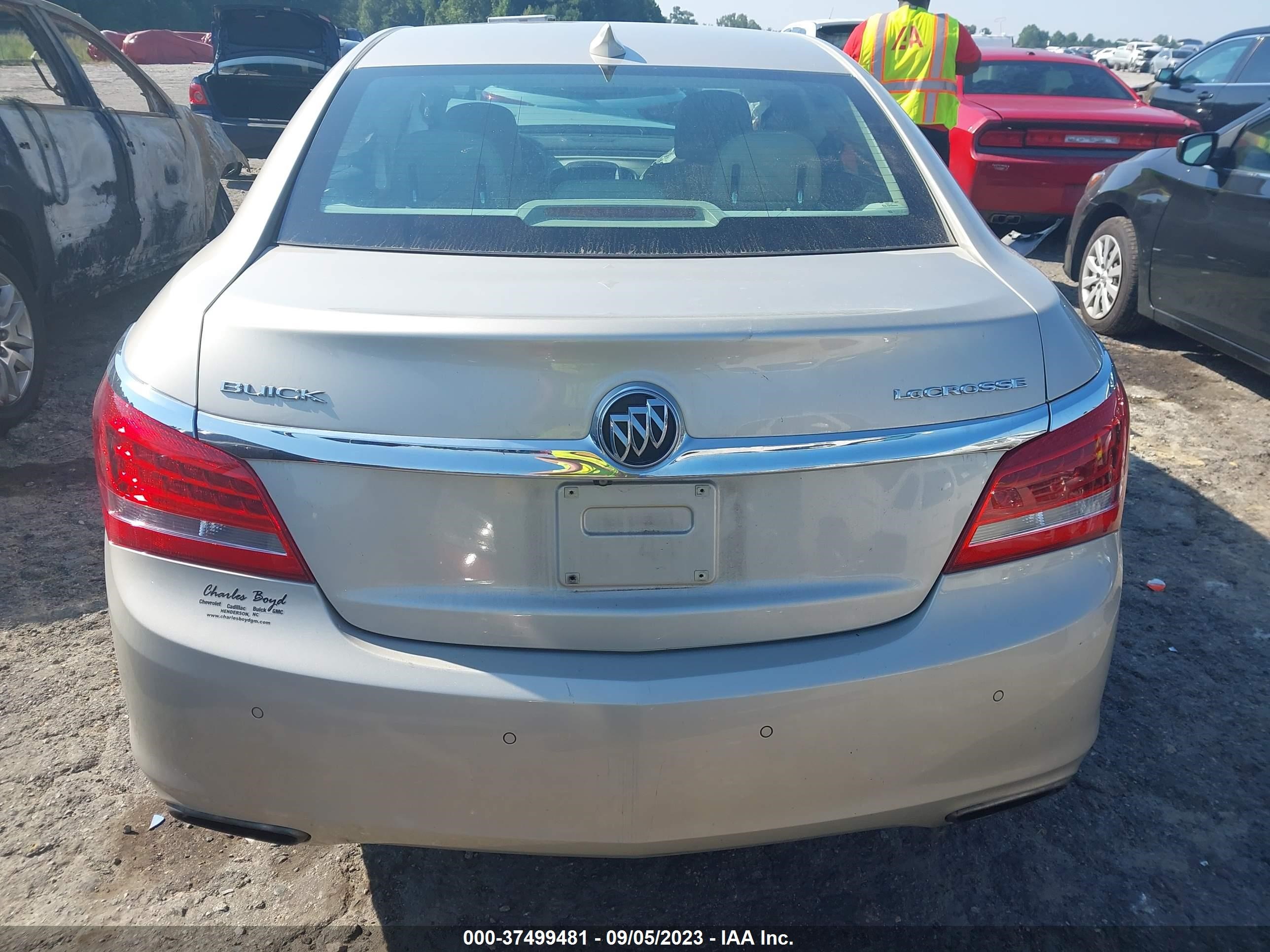 Photo 16 VIN: 1G4GB5G30FF223162 - BUICK LACROSSE 