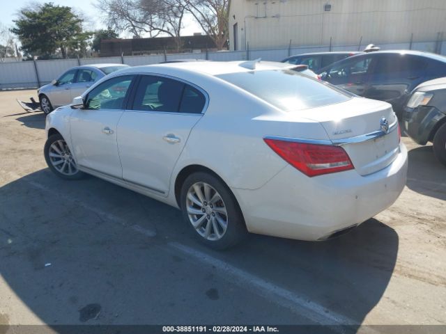 Photo 2 VIN: 1G4GB5G30GF135391 - BUICK LACROSSE 