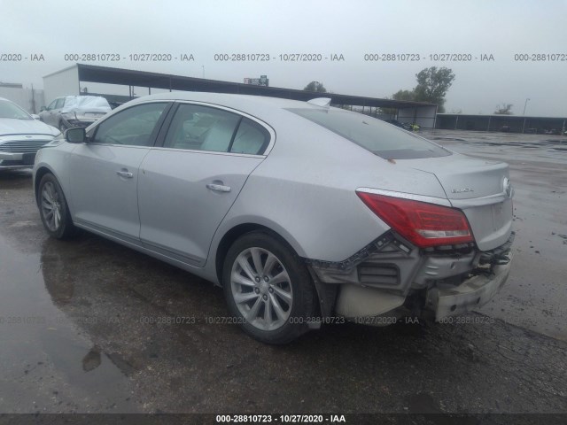 Photo 2 VIN: 1G4GB5G30GF140574 - BUICK LACROSSE 