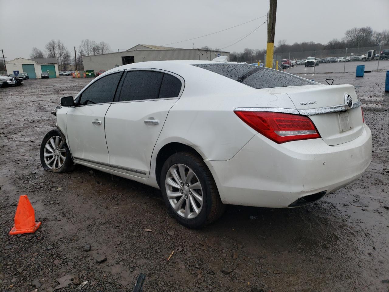 Photo 1 VIN: 1G4GB5G30GF168195 - BUICK LACROSSE 