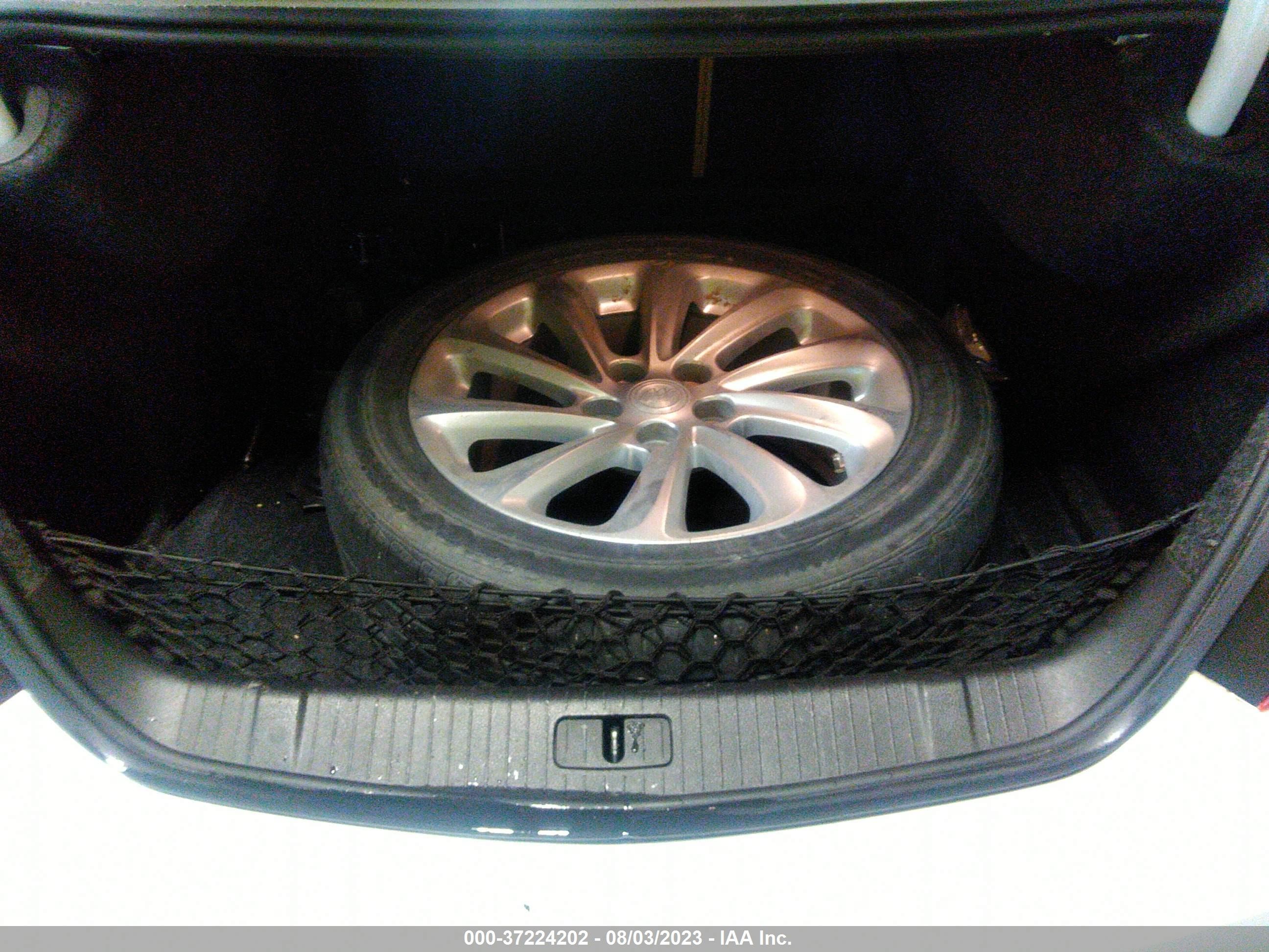 Photo 11 VIN: 1G4GB5G30GF169475 - BUICK LACROSSE 