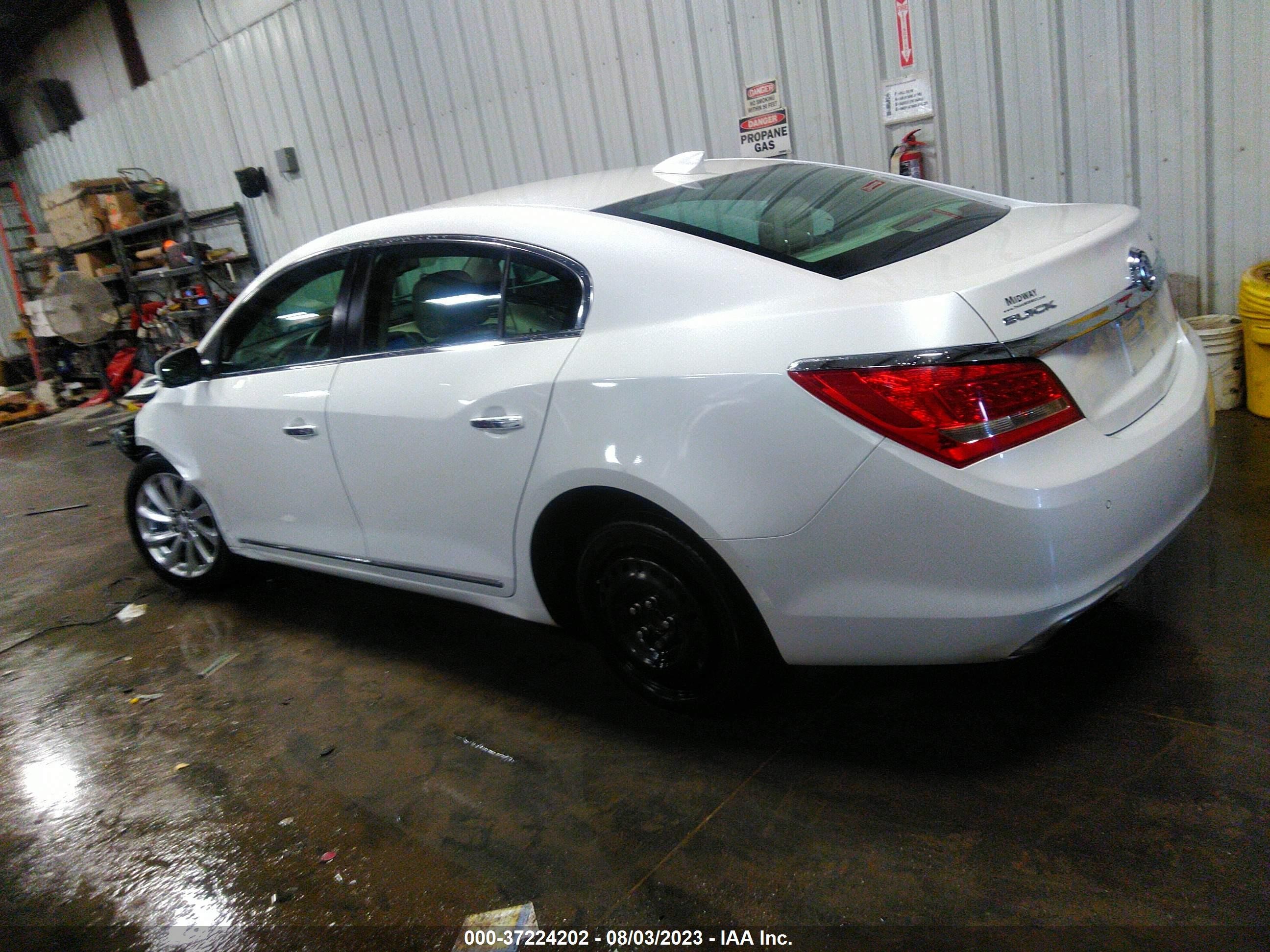 Photo 14 VIN: 1G4GB5G30GF169475 - BUICK LACROSSE 