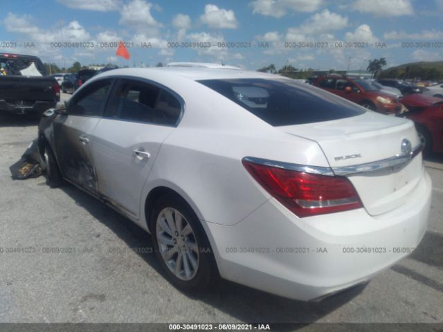 Photo 2 VIN: 1G4GB5G31FF201767 - BUICK LACROSSE 