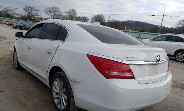 Photo 2 VIN: 1G4GB5G31GF176838 - BUICK LACROSSE 