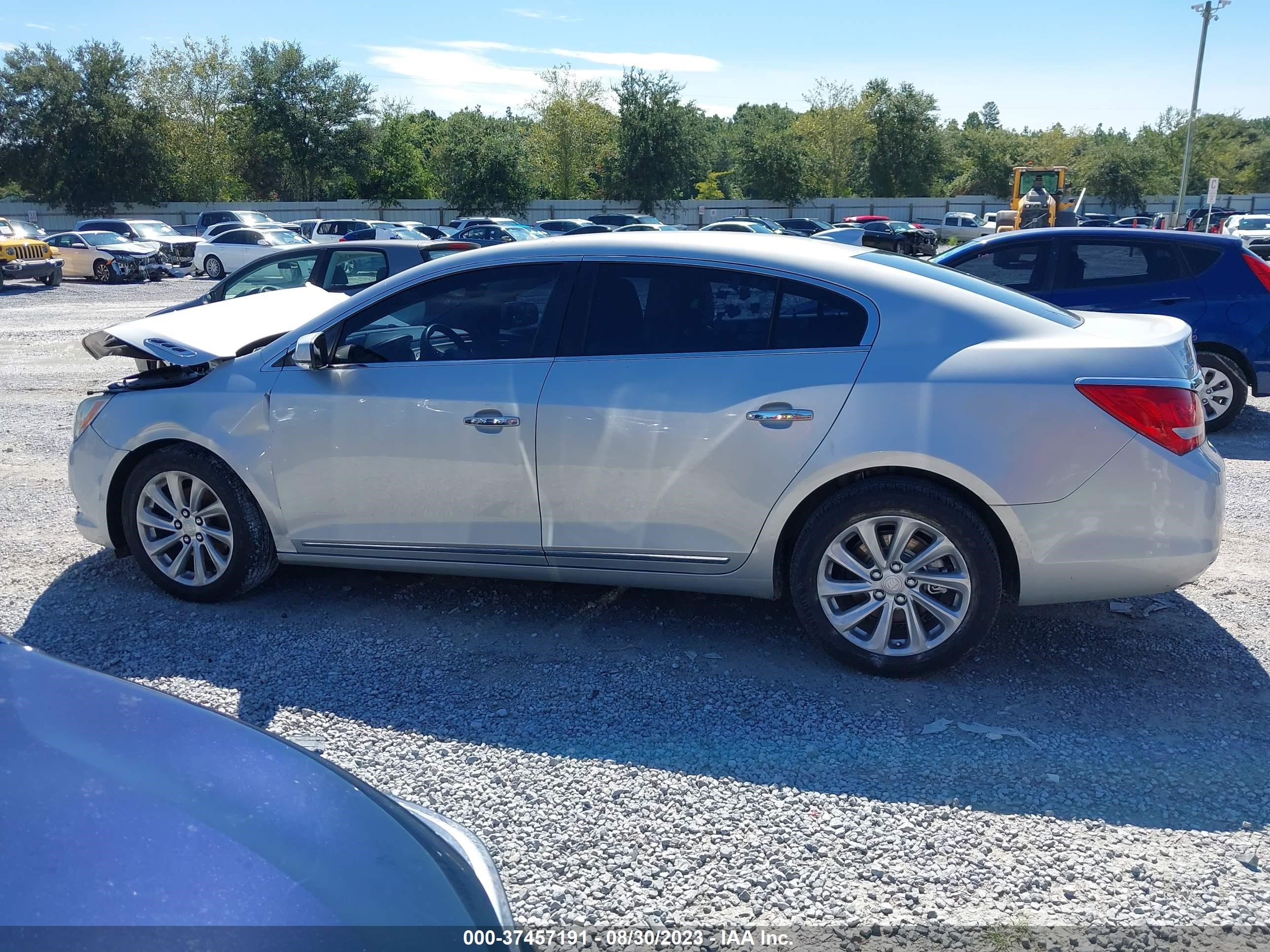 Photo 13 VIN: 1G4GB5G32FF253733 - BUICK LACROSSE 