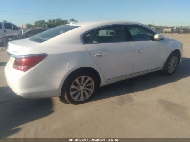 Photo 3 VIN: 1G4GB5G32GF131519 - BUICK LACROSSE 