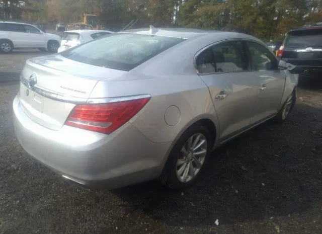 Photo 3 VIN: 1G4GB5G33EF194948 - BUICK LACROSSE 