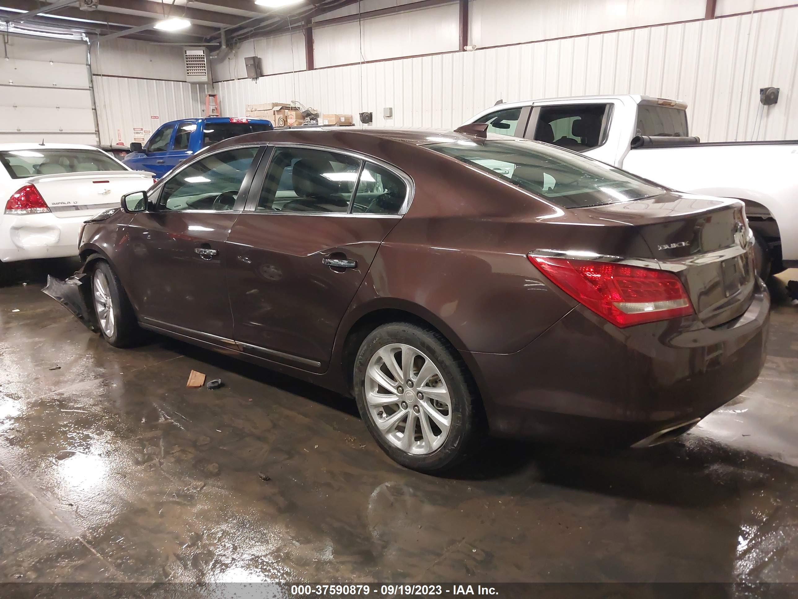 Photo 2 VIN: 1G4GB5G33FF218960 - BUICK LACROSSE 