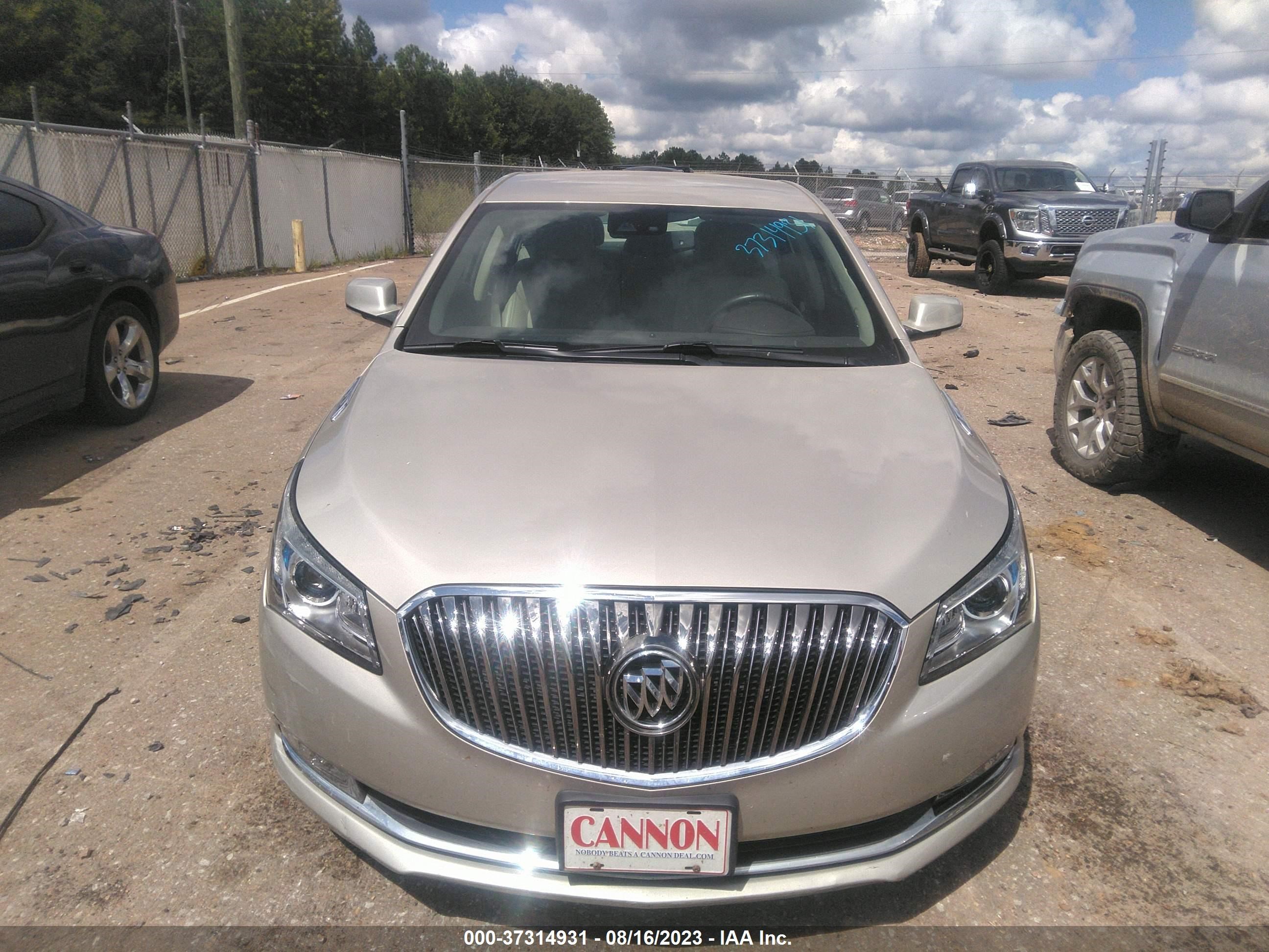 Photo 11 VIN: 1G4GB5G33GF155201 - BUICK LACROSSE 