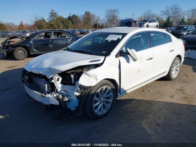 Photo 1 VIN: 1G4GB5G33GF247862 - BUICK LACROSSE 