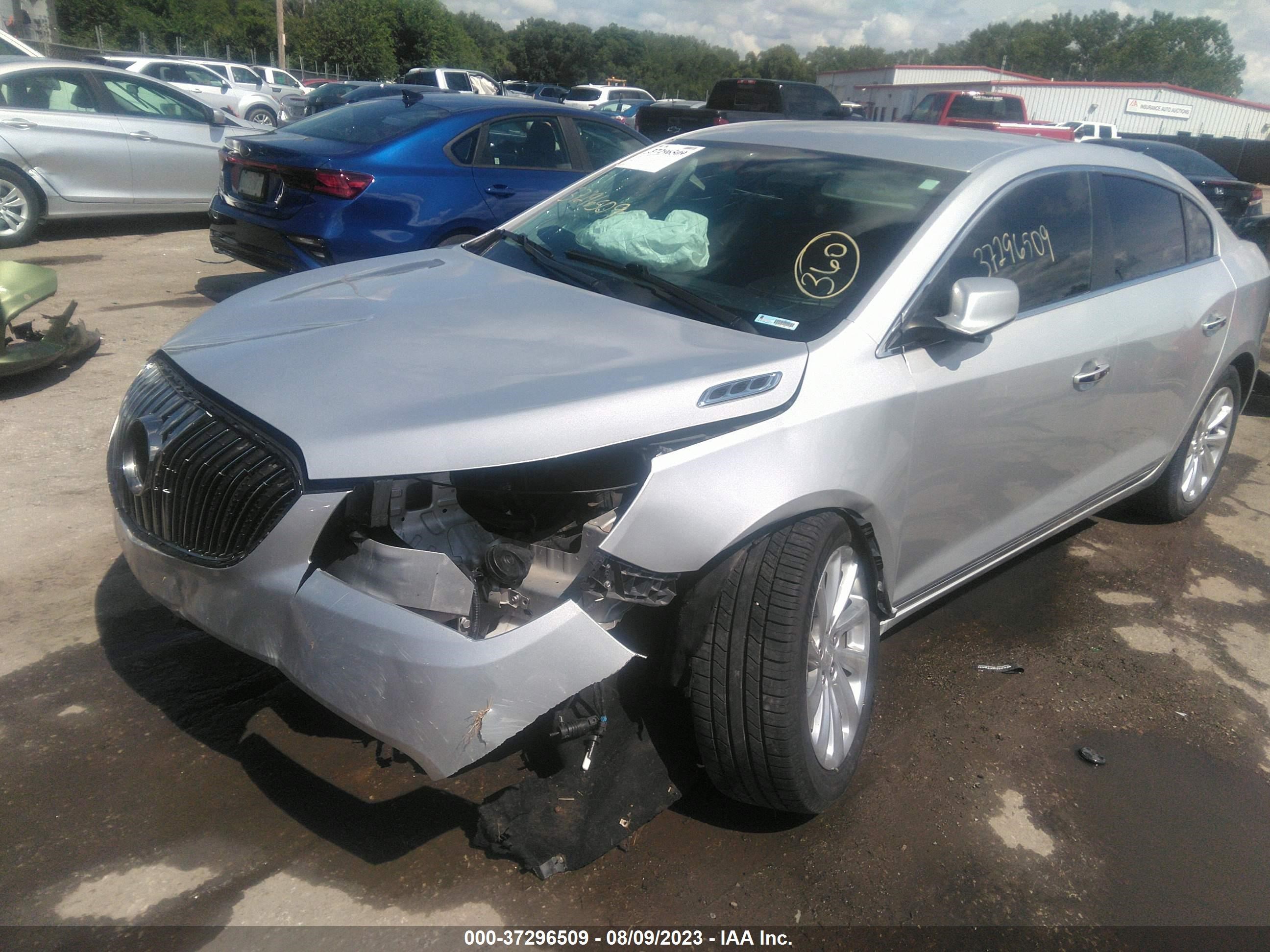 Photo 1 VIN: 1G4GB5G35EF251201 - BUICK LACROSSE 