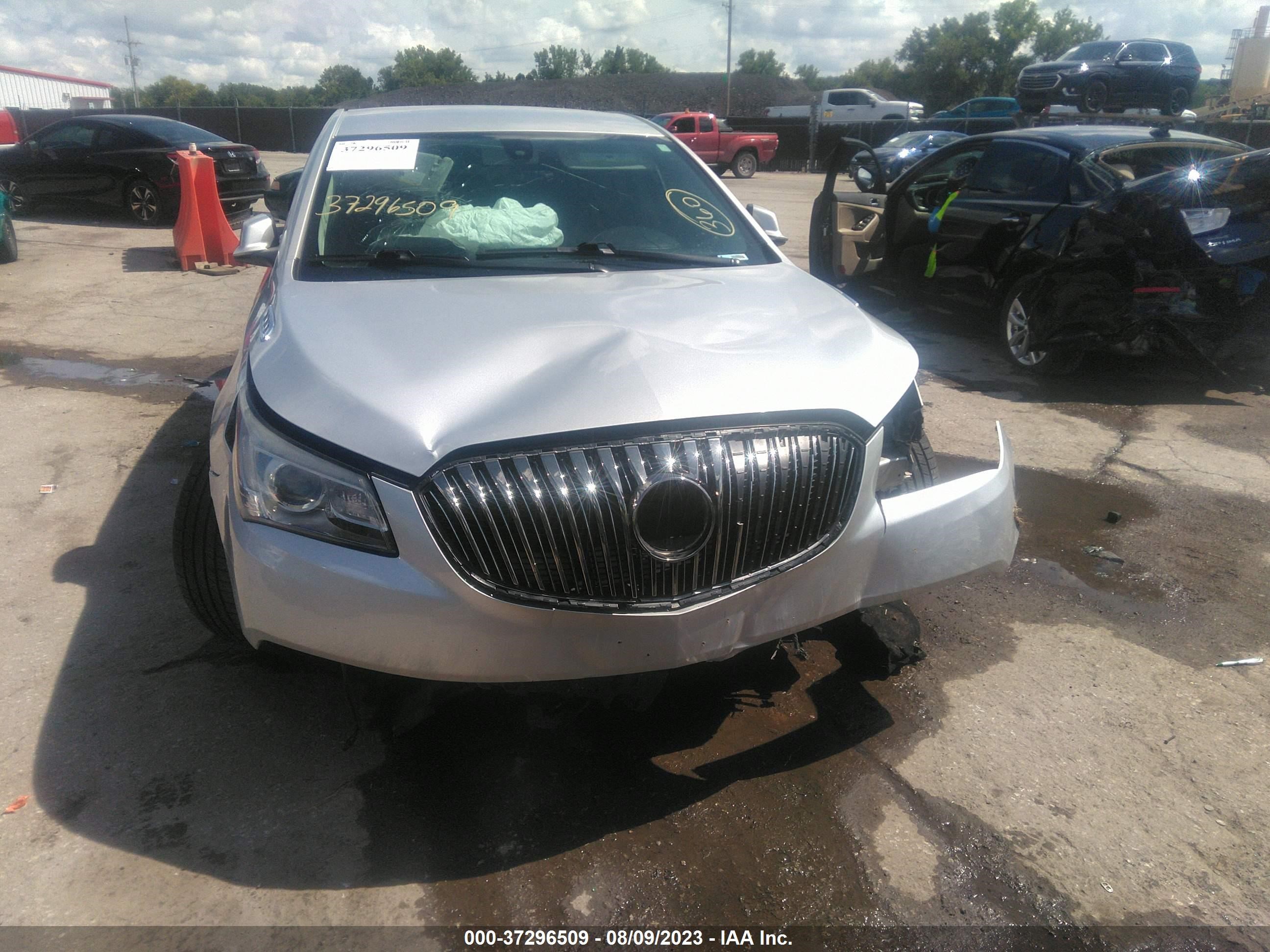 Photo 12 VIN: 1G4GB5G35EF251201 - BUICK LACROSSE 