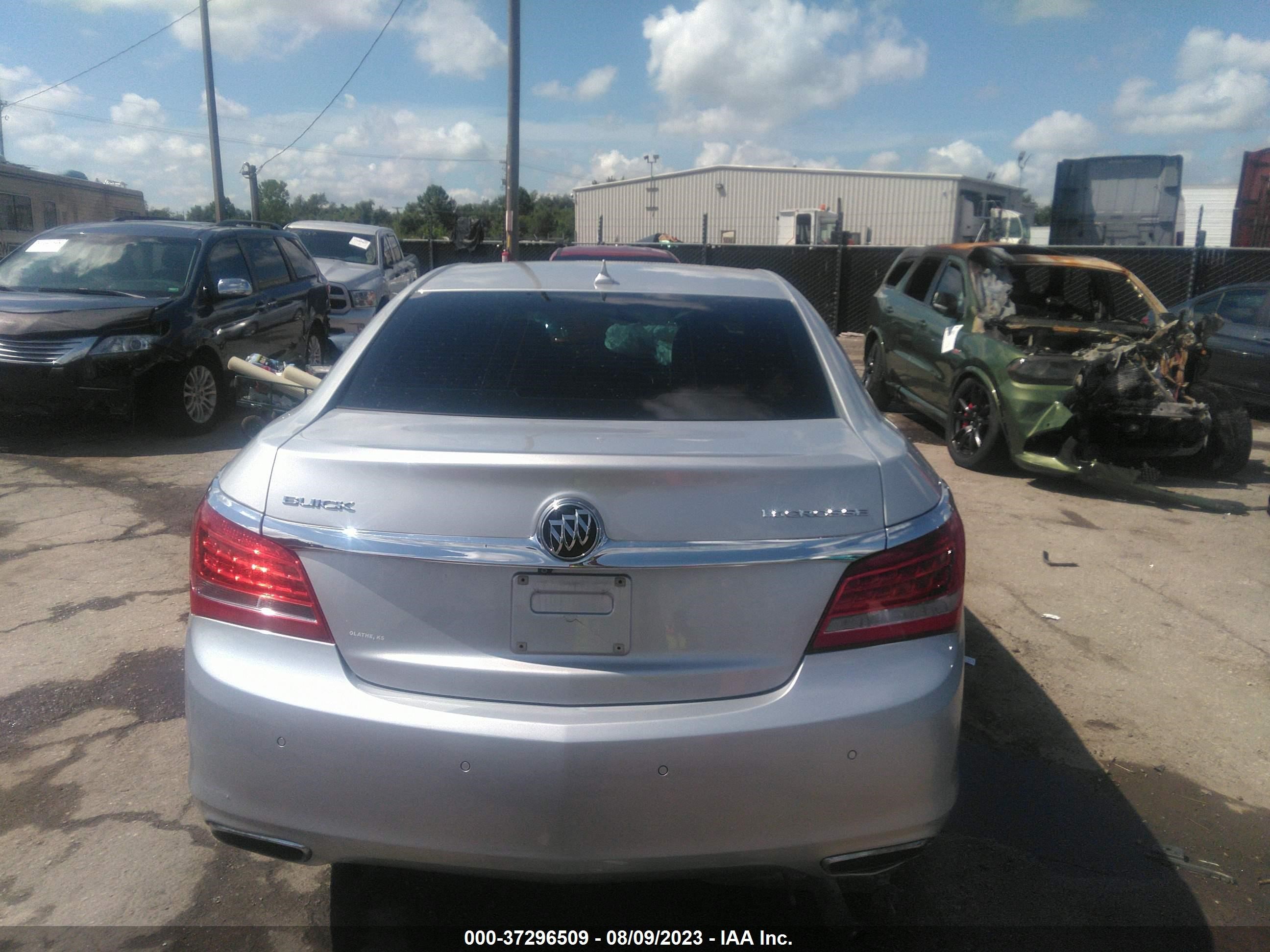 Photo 16 VIN: 1G4GB5G35EF251201 - BUICK LACROSSE 