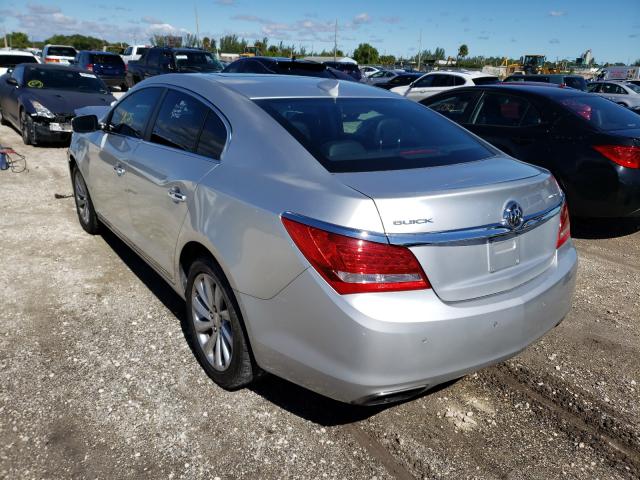 Photo 2 VIN: 1G4GB5G35GF123317 - BUICK LACROSSE 