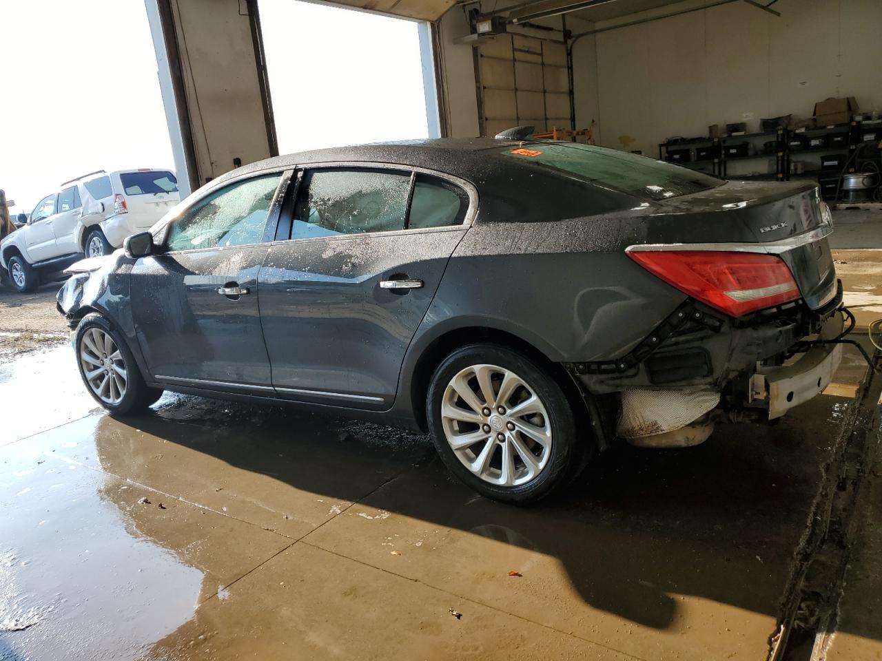 Photo 1 VIN: 1G4GB5G35GF159363 - BUICK LACROSSE 