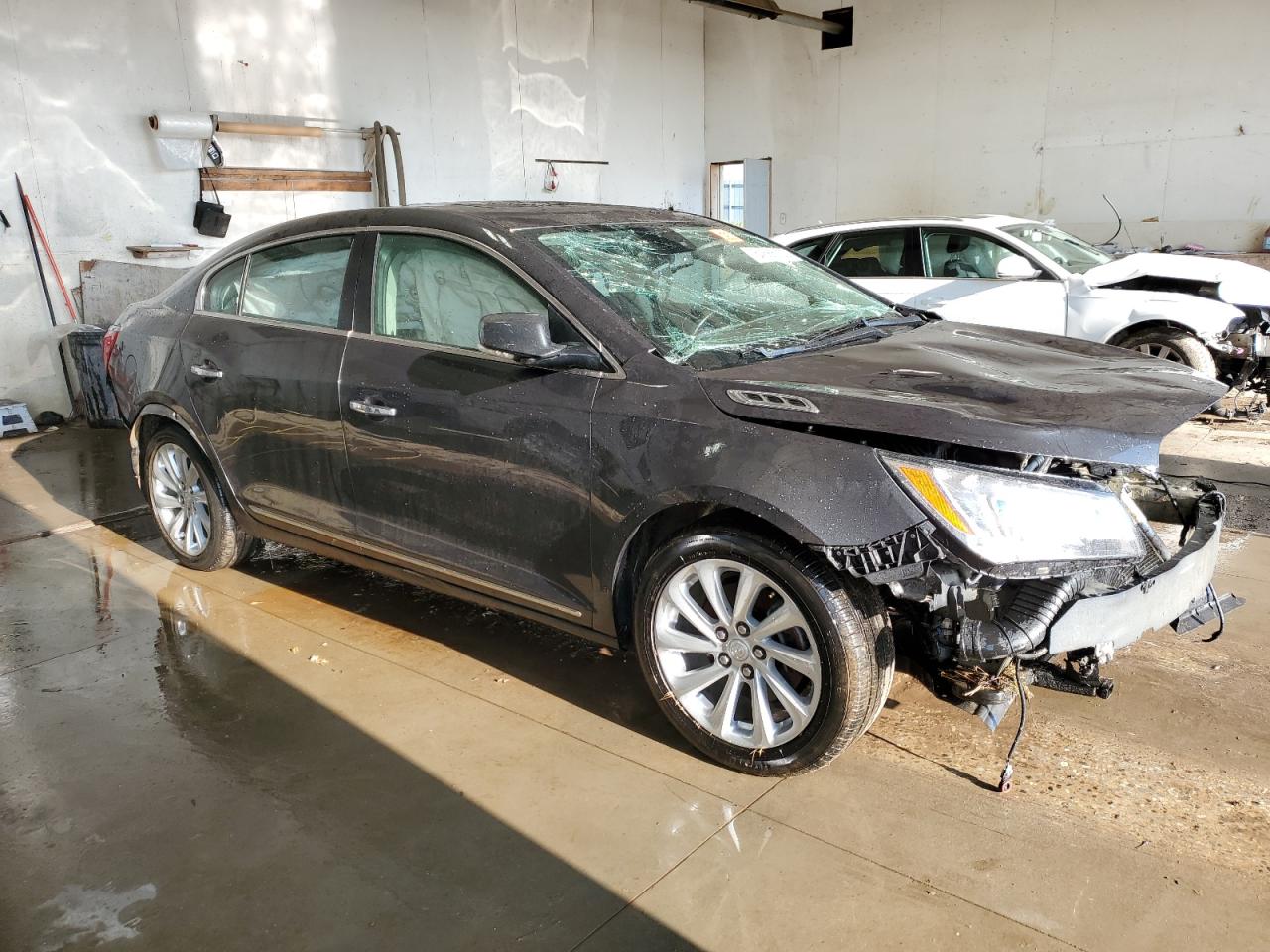 Photo 3 VIN: 1G4GB5G35GF159363 - BUICK LACROSSE 